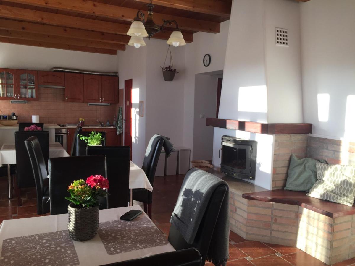 Dosa Tanya, Vendeghaz Hotel Cserepfalu Екстериор снимка