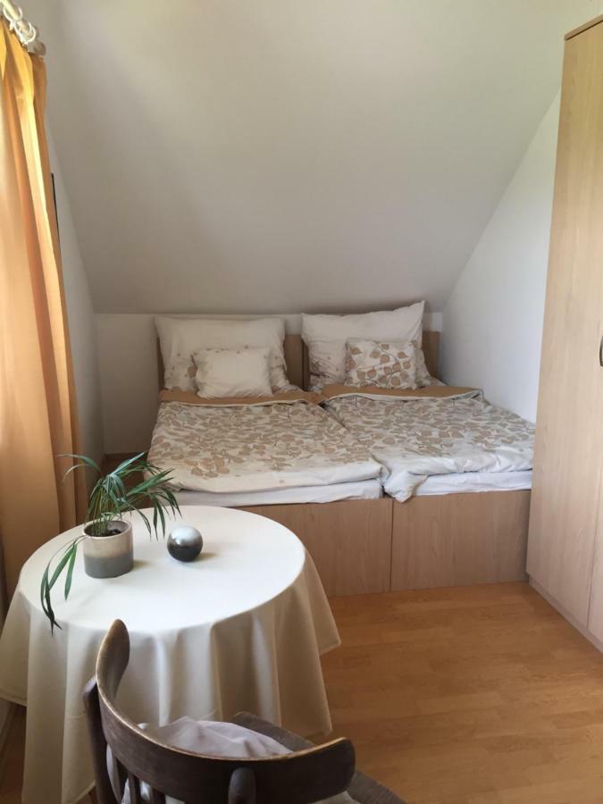 Dosa Tanya, Vendeghaz Hotel Cserepfalu Екстериор снимка